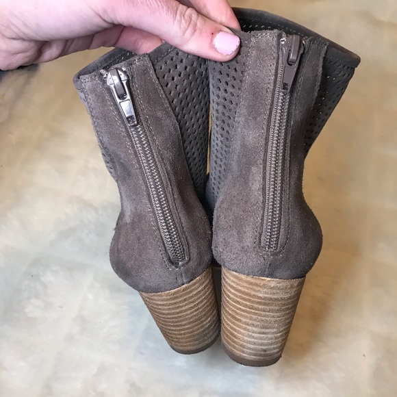 JEFFREY CAMPBELL Jenelle Perforated Booties 9.5 - Picture 5 of 8